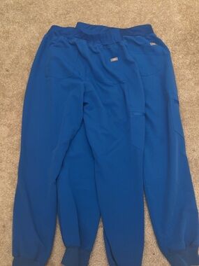 FIGS women’s joggers. Two pairs.
